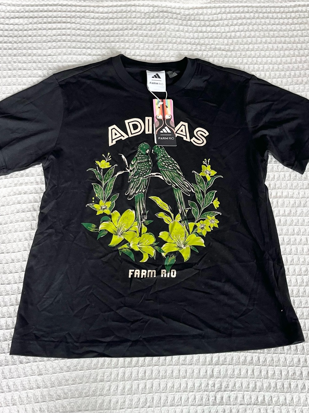 Adidas Farm Rio Black Floral Parrot Graphic Tee NWT size small